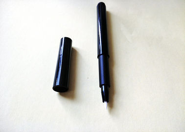 Lápiz cosmético vacío de la impresión de seda, lápiz plástico 10,2 * 132.2m m del lápiz de ojos