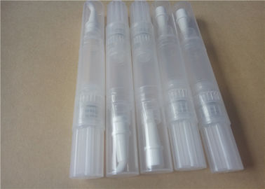 Lápiz duradero del lustre del labio que empaqueta 4ml PP impermeables con la muestra libre