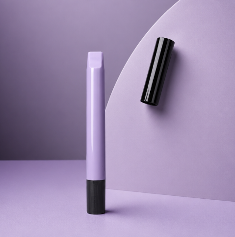 Últimos blogs de la empresa sobre Lápiz de maquillaje en crema dual de color cuadrado E-911 | Envase cosmético vacío giratorio