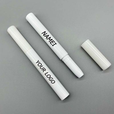 Un buen precio. Lápiz de lápiz de labios Tu secreto para un look profesional y pulido en línea