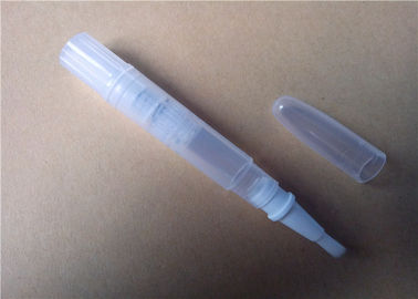 Un buen precio. Estilo sencillo Haga clic en el brillo labial Lápiz labial tubo de maquillaje impermeable con muestra gratuita en línea