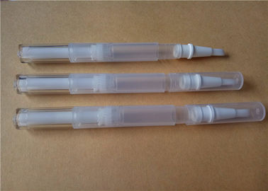 Un buen precio. Nuevo lápiz de brillo de labios delgado hermosa forma material PP color transparente en línea