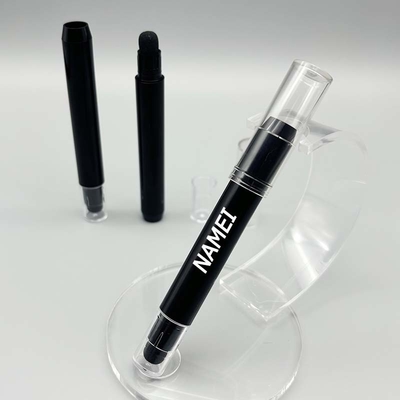 Un buen precio. Mejor vendido tubo de lápiz labial claro negro colorido envasado de lápiz labial con pincel en línea