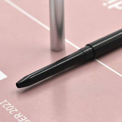 Un buen precio. Envase de tubos de lápiz de cejas circulares personalizados puede llenar el fondo de maquillaje de plástico tubos de lápiz de cejas vacíos en línea