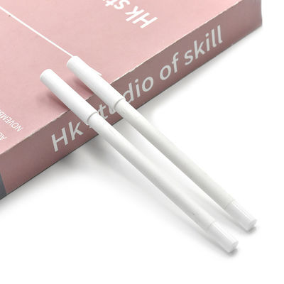 Un buen precio. Escrita de gel de Eyeliner Escrita cremosa Escrita de ocultador de láminas de etiqueta privada Contenedor de lápiz de labios vacío Embalaje de bálsamo labial personalizado en línea