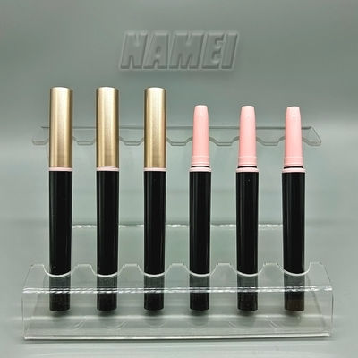 Un buen precio. Todo el día lápiz a prueba de manchas lápiz labial con aplicador incorporado en línea
