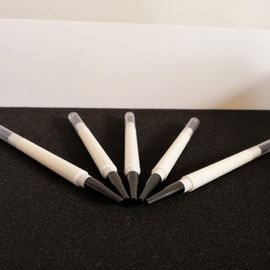 Un buen precio. Embalaje de lápiz profesional de Eyeliner Estilo sencillo Sensación cómoda de la mano en línea